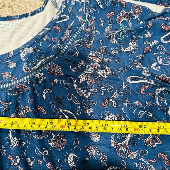 Maurices Women's XL Blue Paisley Floral Knit Top‎ w/ Lace Trim Open Sleeves.A123 - Picture 11 of 12